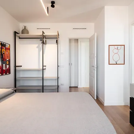 Alfiere Arc Loft By Klodge *
